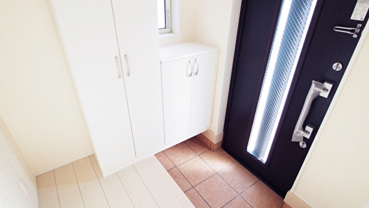玄関掃除で開運した私の体験談 面倒くさいを解決して作る運のいい家 開運研究員meguが教える運気アップのコツ